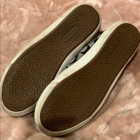 COACH. Signature Sneakers-SIZE 8 - Picture 3 of 8